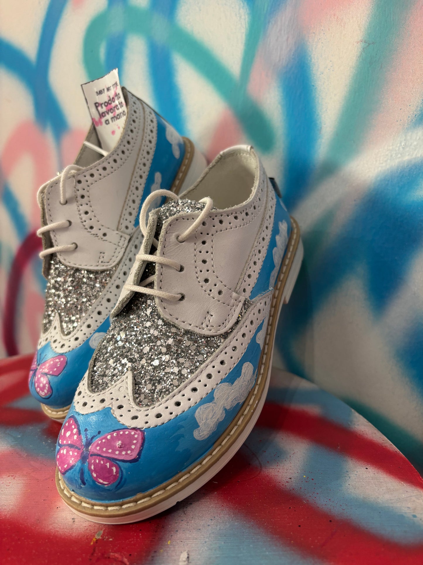 Scarpa in Vera Pelle con Glitter e Farfalle Dipinte a Mano