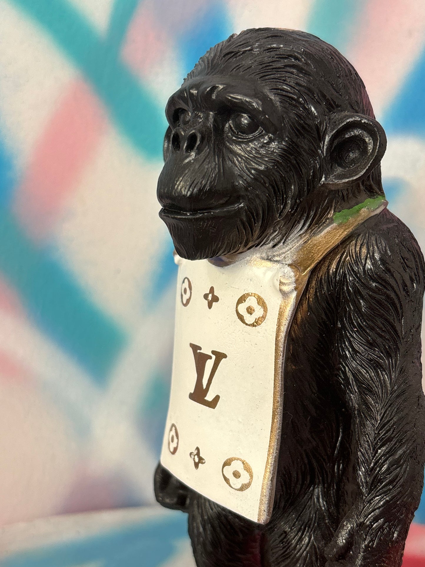 Scimmietta Pop Art “LV” Gold Edition