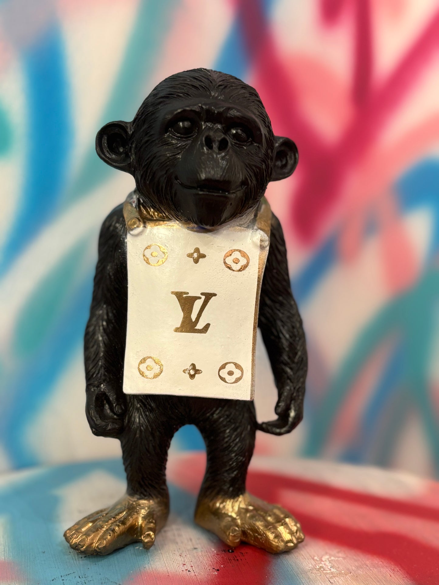 Scimmietta Pop Art “LV” Gold Edition