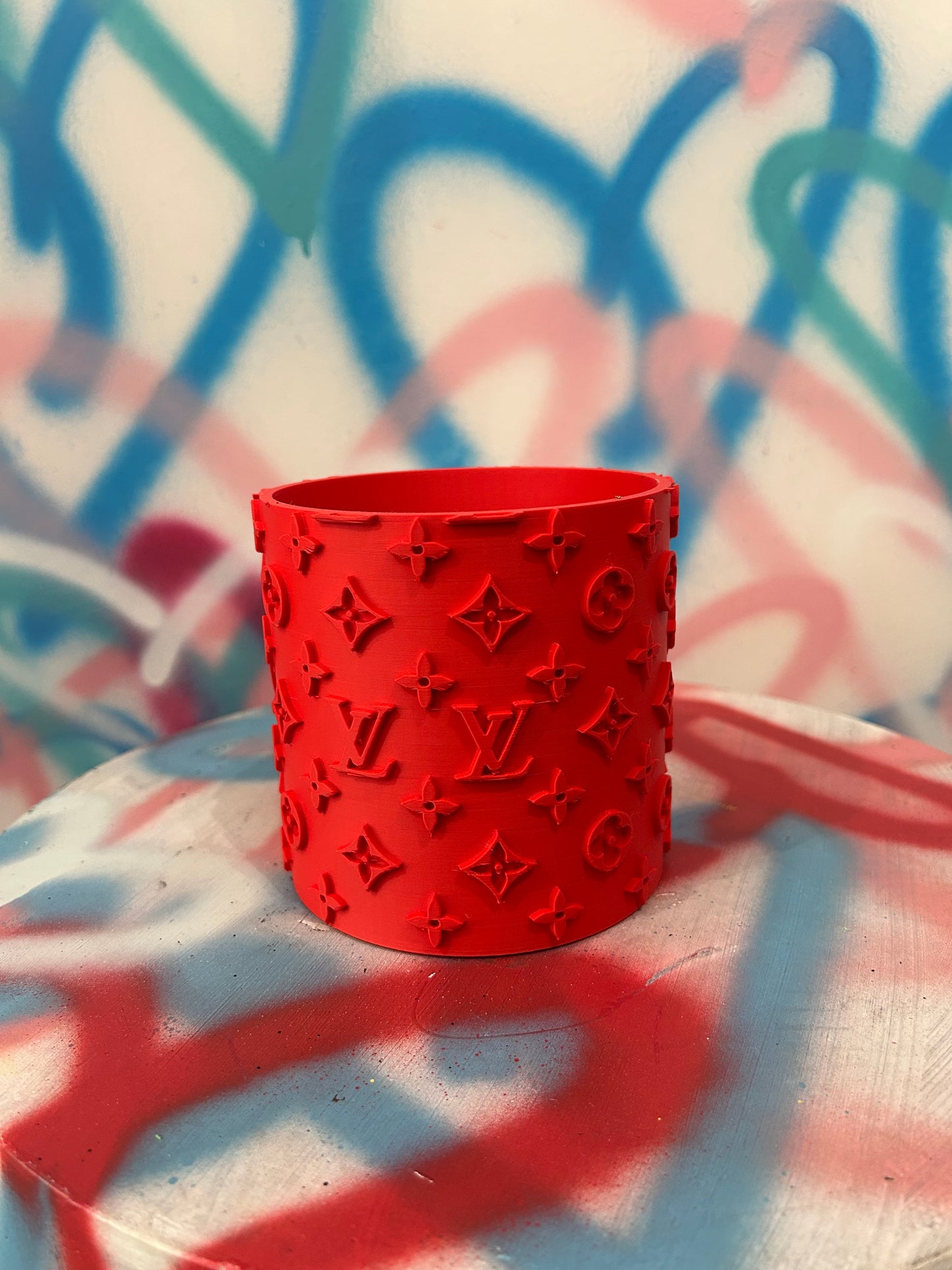 Vaso con rilievo design- 3D