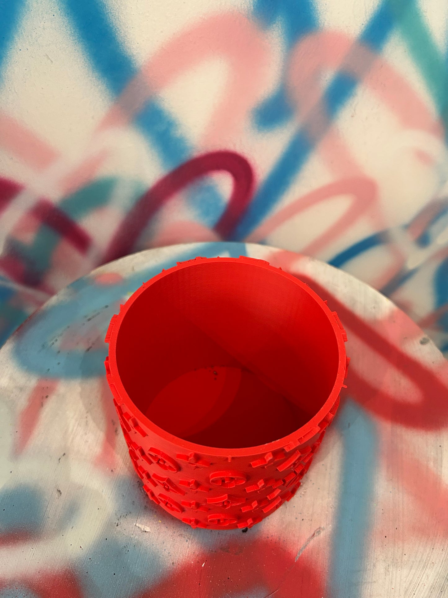 Vaso con rilievo design- 3D