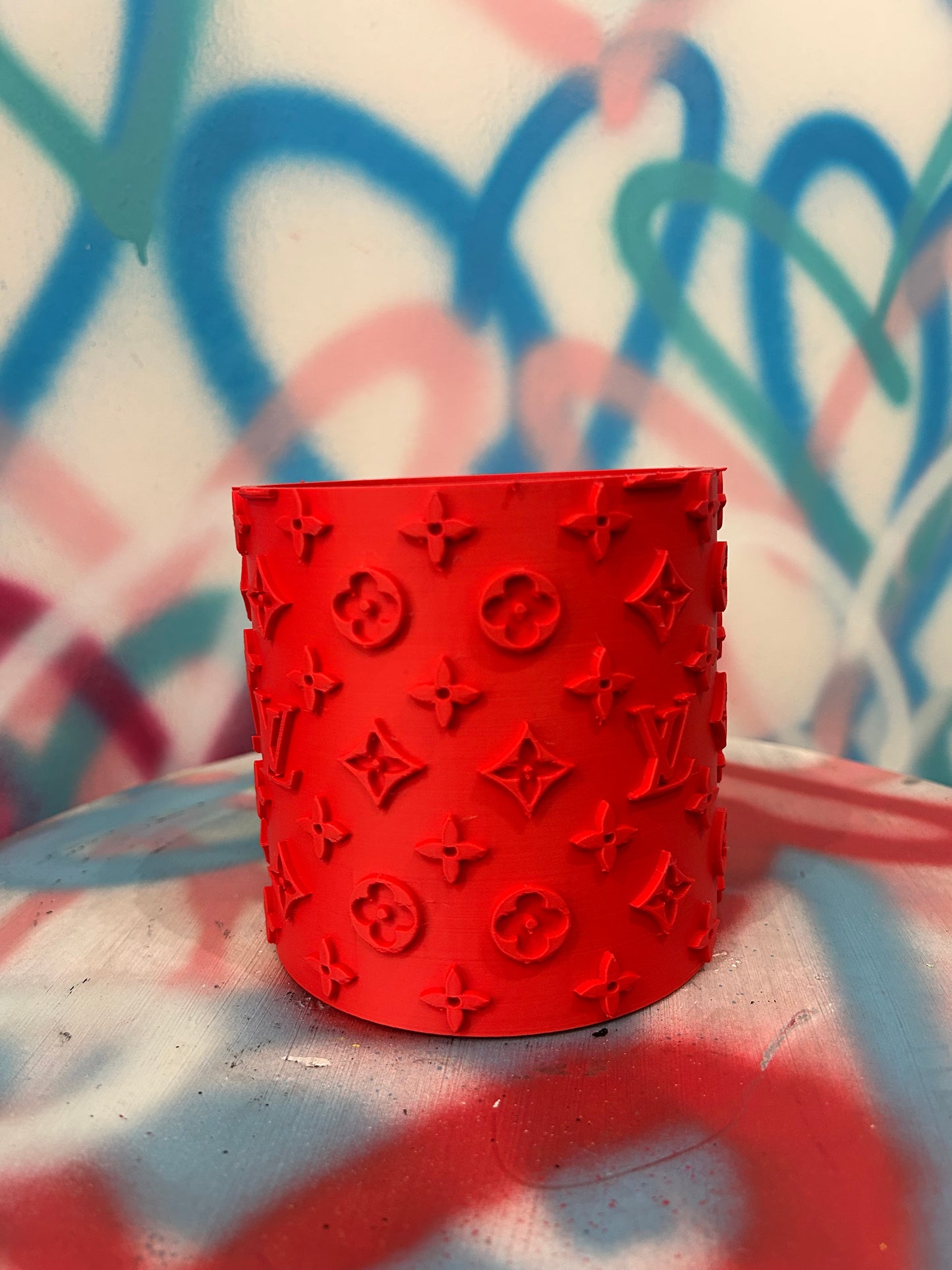 Vaso con rilievo design- 3D