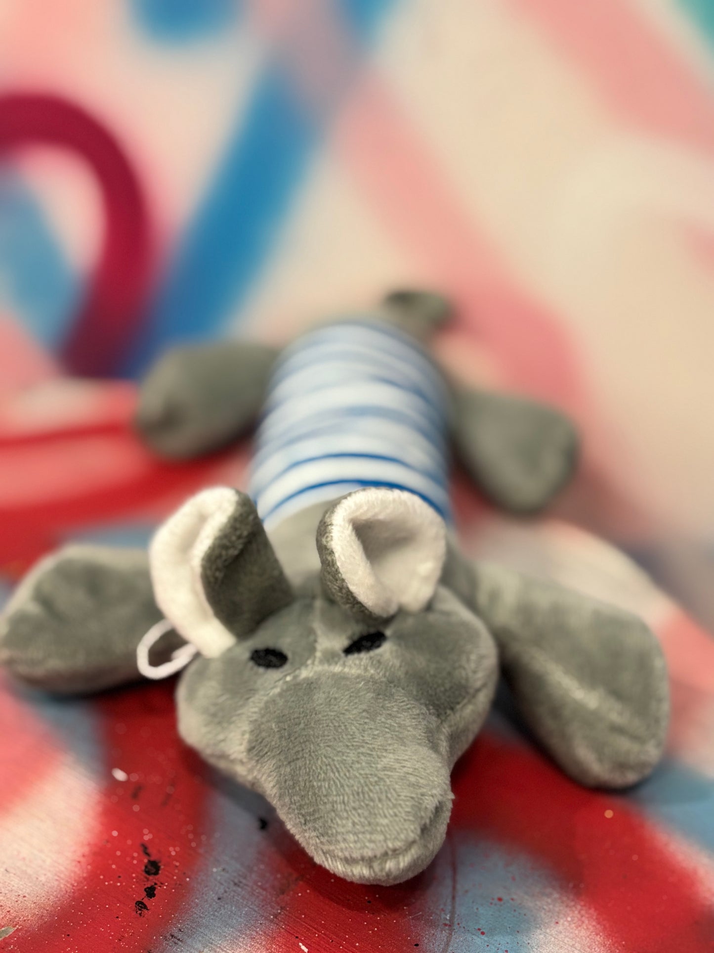Peluche sonoro BBART- Topolino Lungo