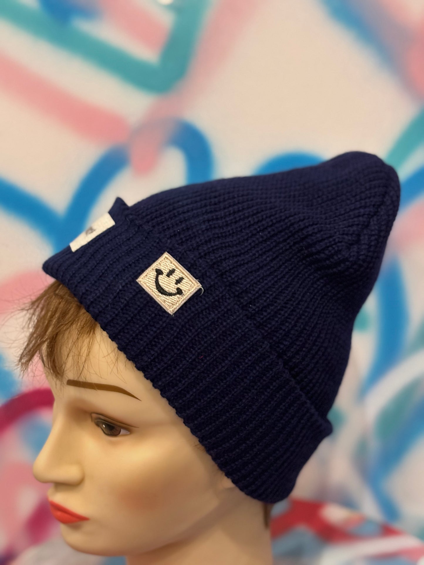 Cappellino Beanie Blu Navy – “Davvero?” – Unisex, Pezzo unico